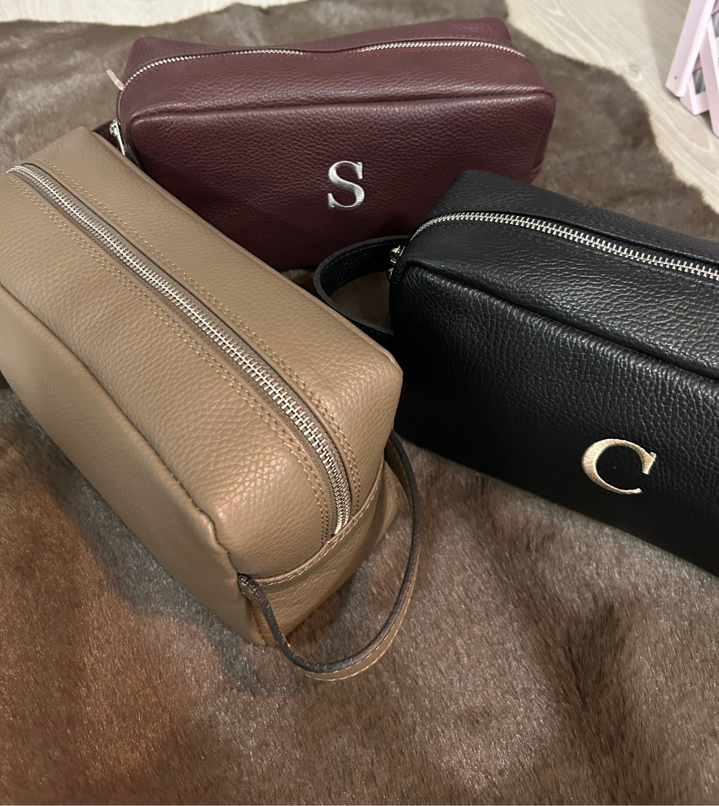 Gentleman toiletry bag
