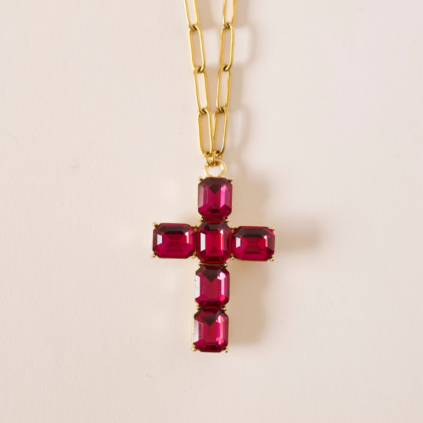 Delicate Croce